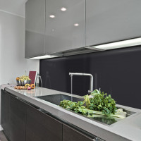 Küchenrückwand aus 3mm Aluverbundplatte Schwarz RA