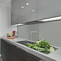 Küchenrückwand aus 3mm Aluverbundplatte Silber-Met